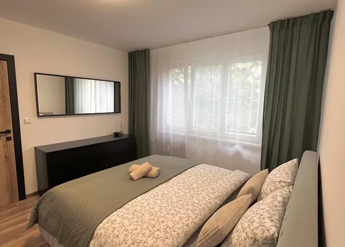 R&l švermová - 2 Min Esc, Balcony Apartman